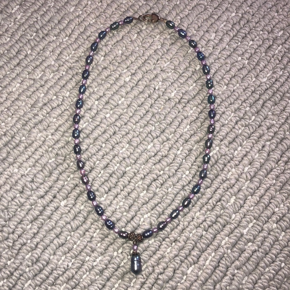 Handmade pearl necklace